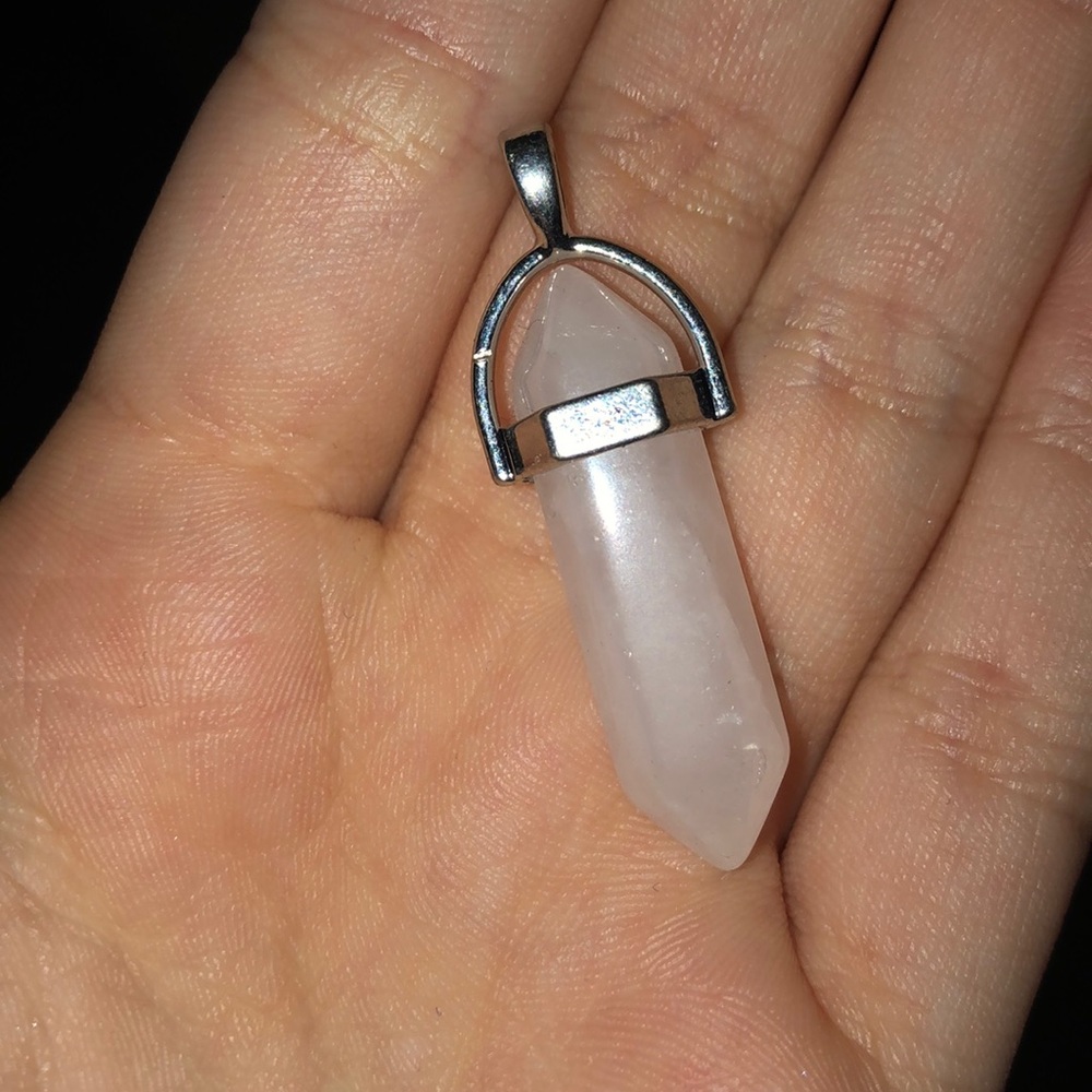 Unknown - Rose Quartz Necklace Pendant (NWOT)